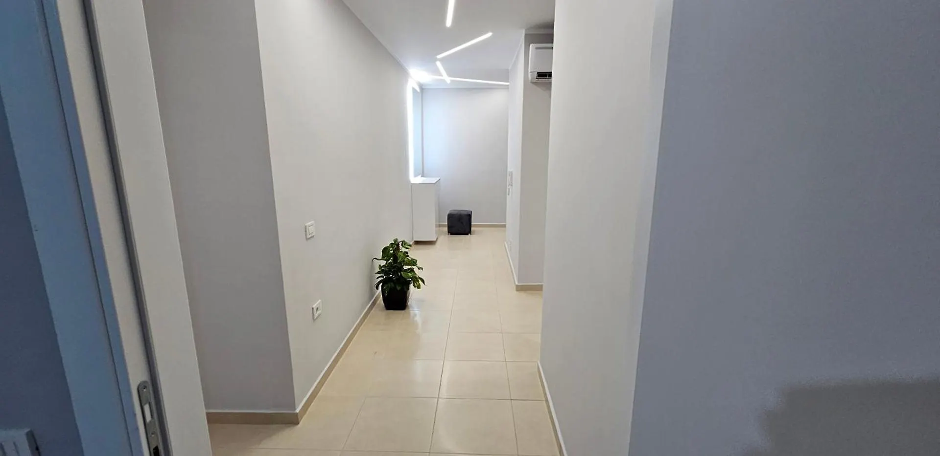 Gpn Sole Apartment Vlorë
