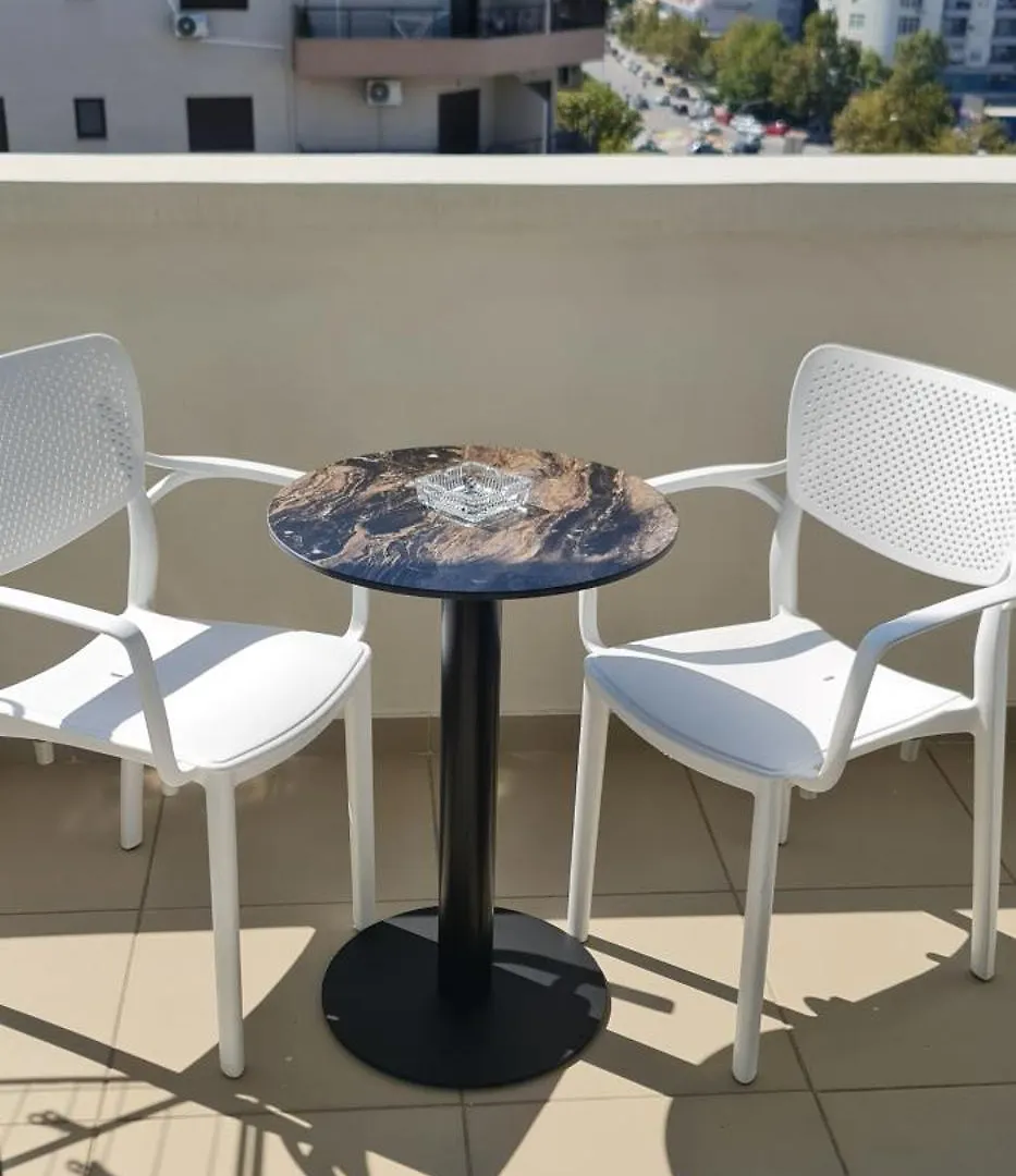 Gpn Sole Apartment Vlorë
